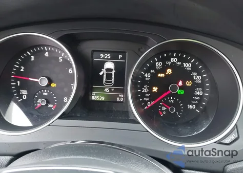 2017 Volkswagen Jetta 1.4T Se z USA, uszkodzony, nr VIN 3VWDB7AJ8HM403550